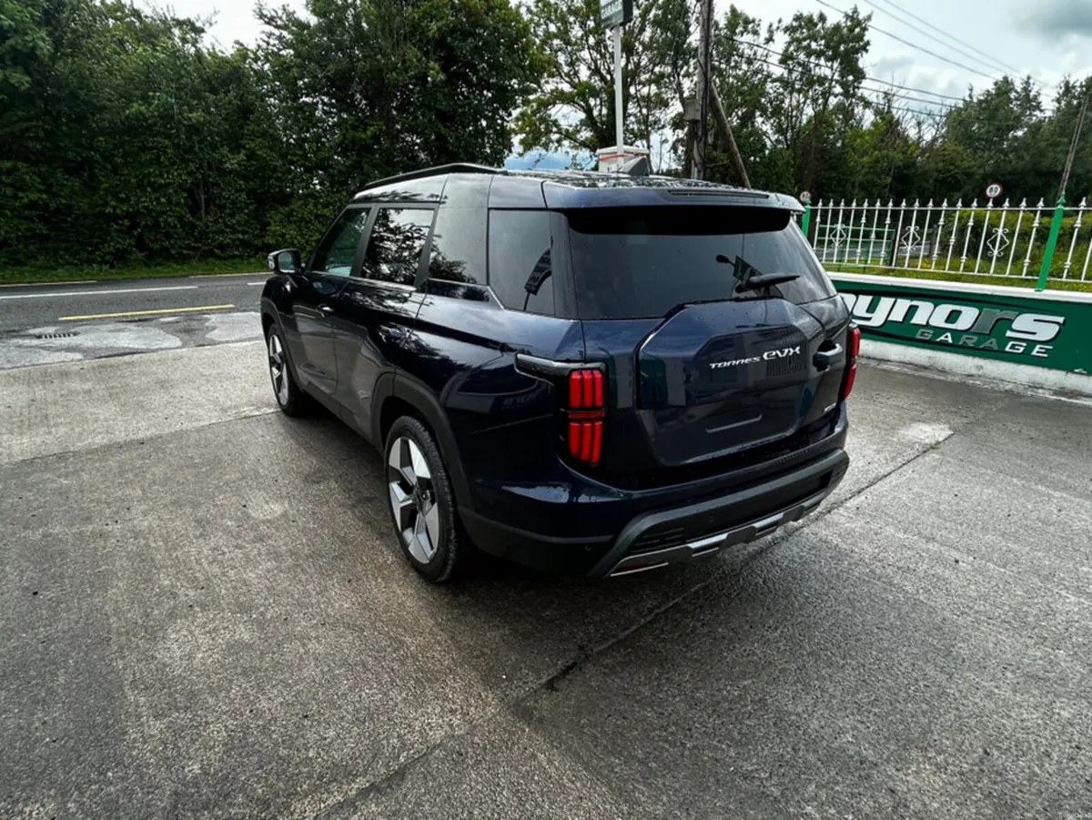 KGM Torres EVX 465 km driving range - Image 6