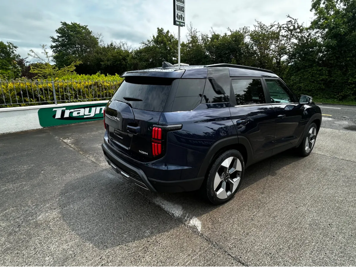 KGM Torres EVX 465 km driving range - Image 4