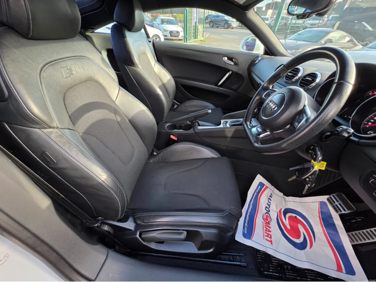 Audi TT 1.8 TFSI S-LINE EDITION AUTOMATIC  STUNNIN - Image 3