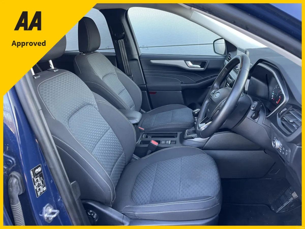 Ford Kuga ZETEC ECOBLUE FREE DELIVERY - Image 4