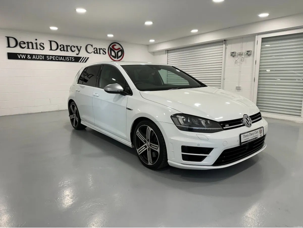 Volkswagen Golf (142) GOLF R 2.0TSI 300BHP DSG 4 M - Image 1
