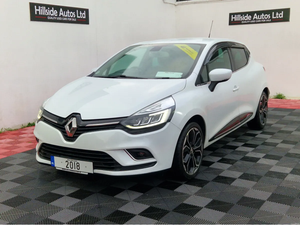 Renault Clio INTENSE LUTICIA 1.2 PETROL AUTOMAIC 5 - Image 3