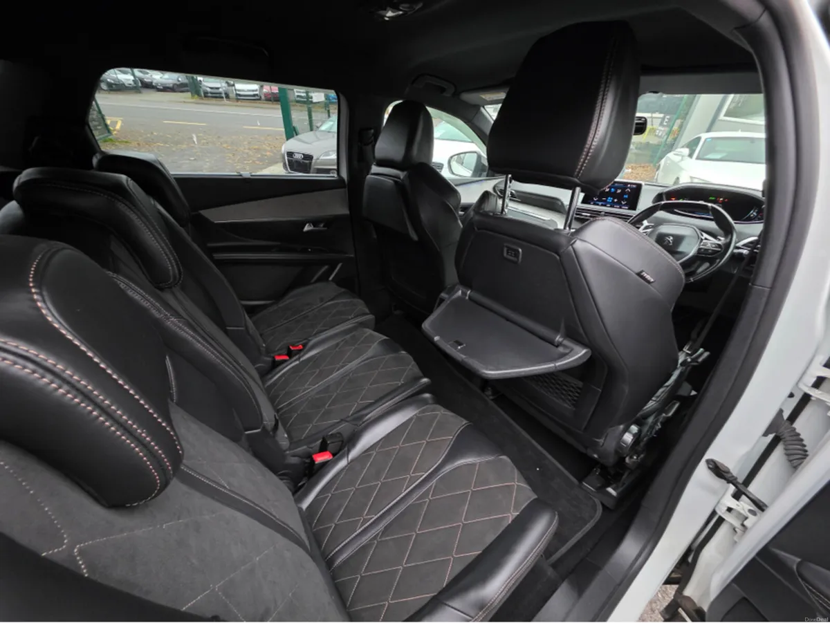 Peugeot 5008 ( 182 REG ) GT LINE 7 SEATER  - DIGIT - Image 4