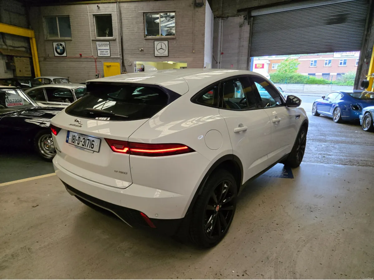Jaguar E-Pace 18MY 2.0 D 150PS FWD 5DR// STUNNING - Image 6