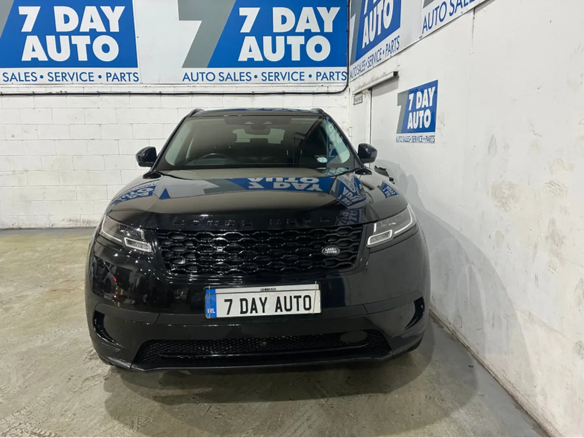 Land Rover Range Rover Velar New Model 2.0 D  AUTO - Image 2