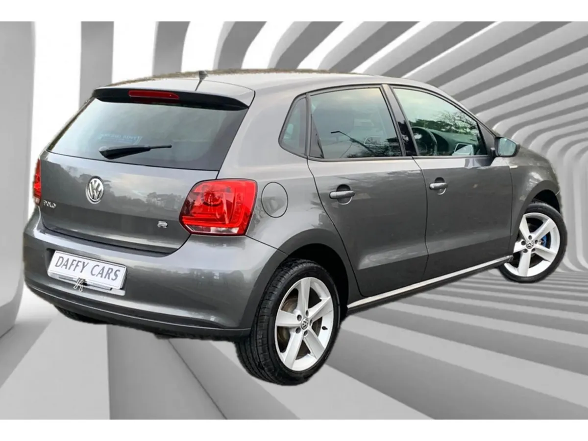 Volkswagen Polo CL 1.2 TDI 75HP MANUAL 5SPEED 5DR - Image 3