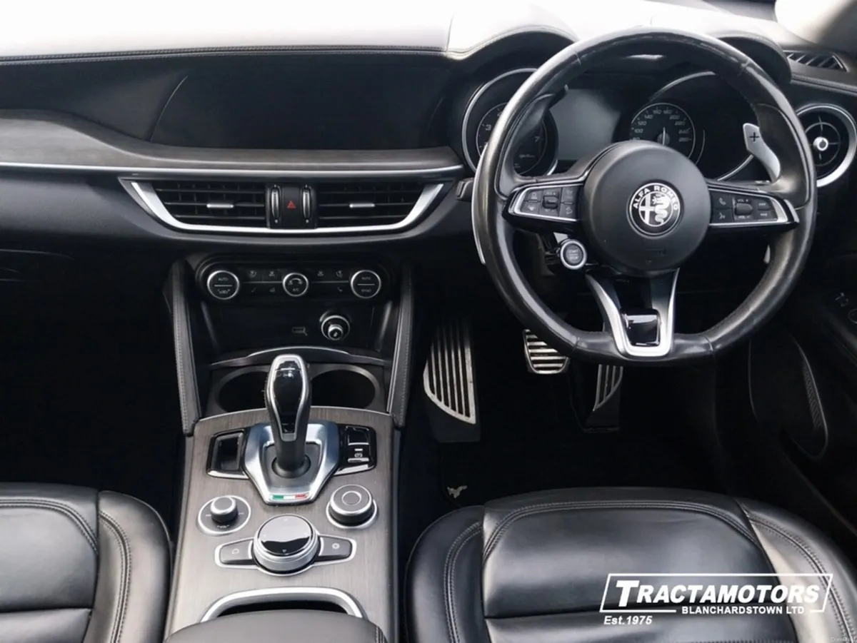 Alfa Romeo Stelvio 2.0L TURBO 200BHP AWD L 2.0 TI - Image 2