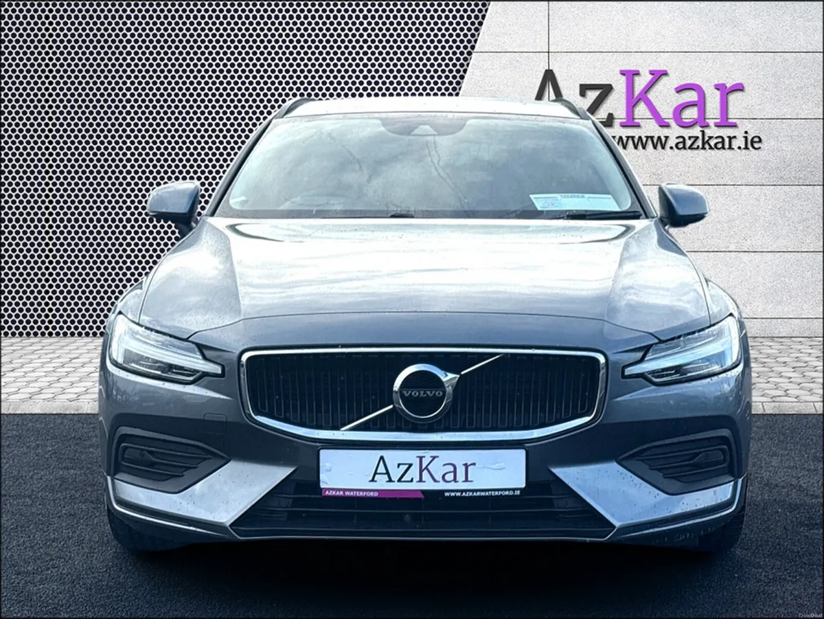 Volvo V60 2019 D3 MOMENTUM 2.0 D AUTOMATIC 150BHP - Image 2