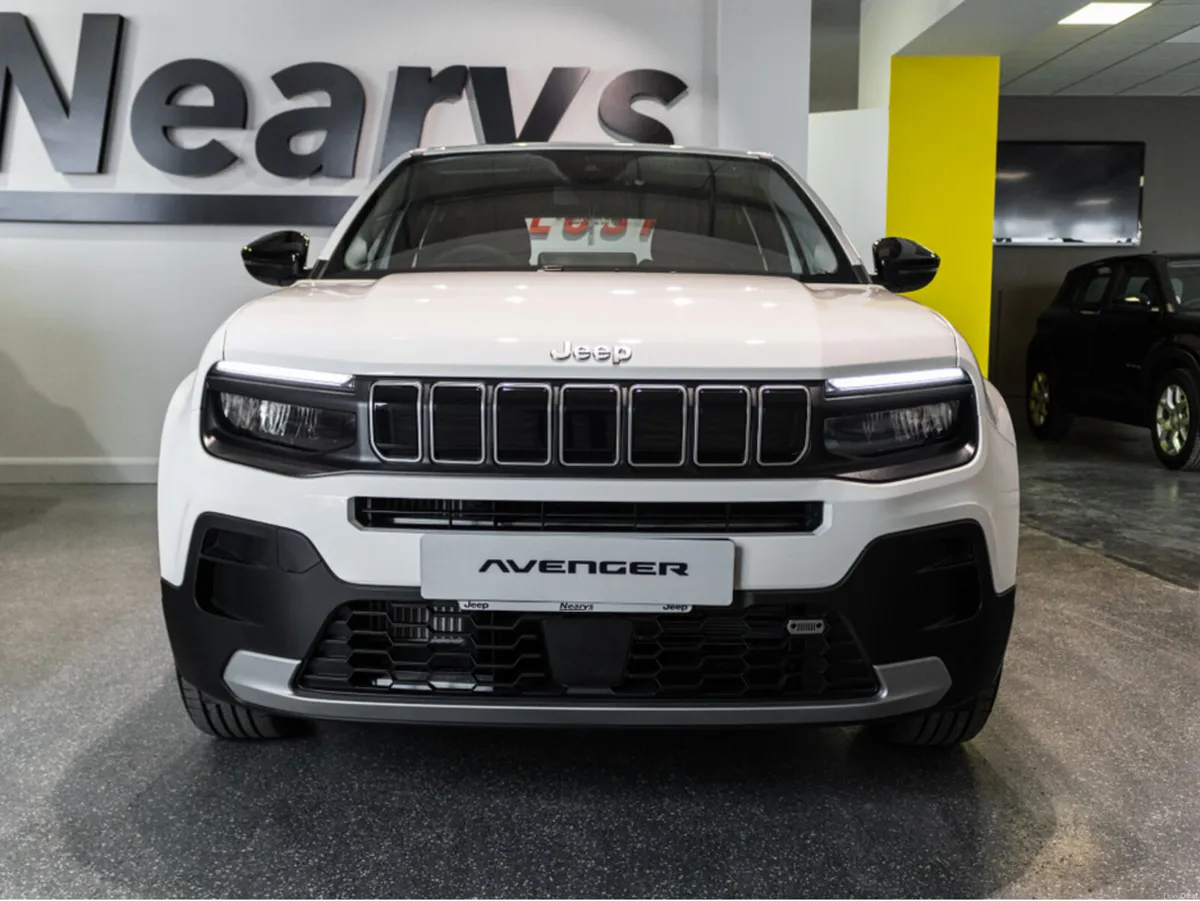 Jeep Avenger HYBRID ALTITUDE 1.2 AT - Image 2