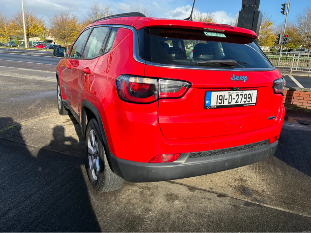 Jeep Compass 1.6 MJET 120HP LOGITUD LONGITUDE 5DR - Image 4