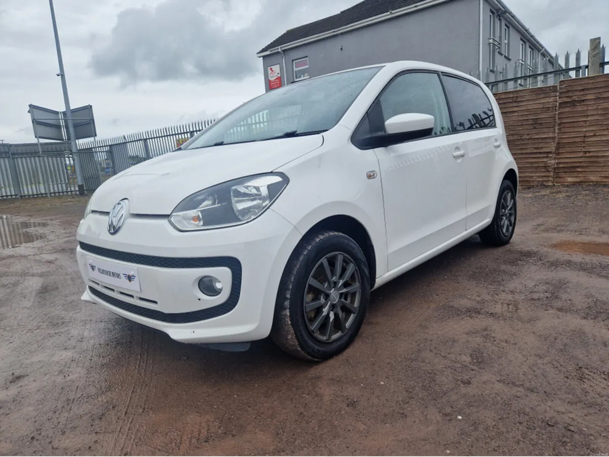Volkswagen up! AUTO  5DR - Image 4