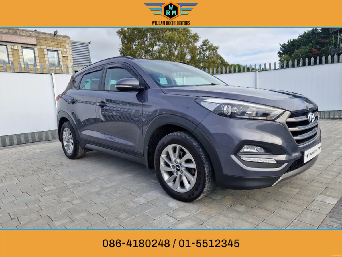 Hyundai Tucson PREMIUM 5DR - Image 1