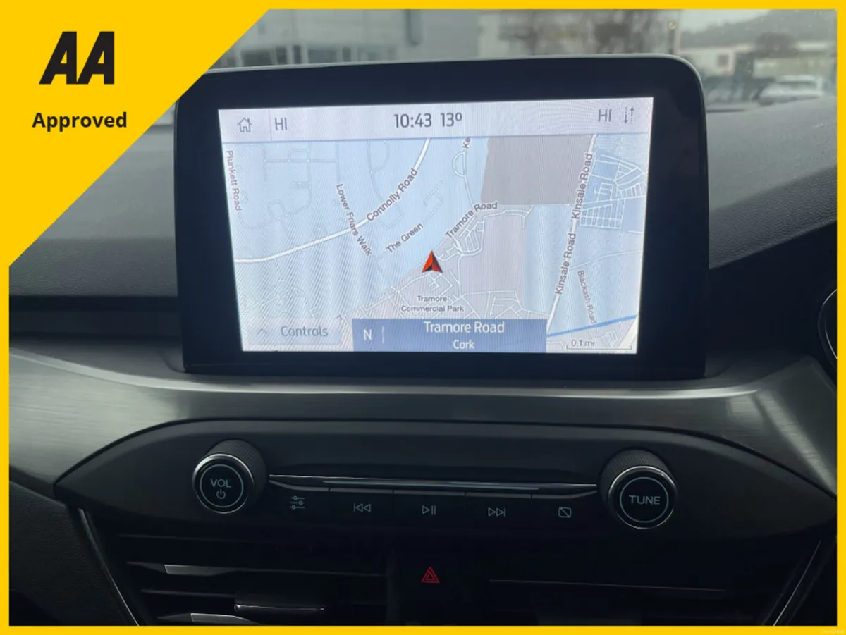 Ford Focus ZETEC - Image 3