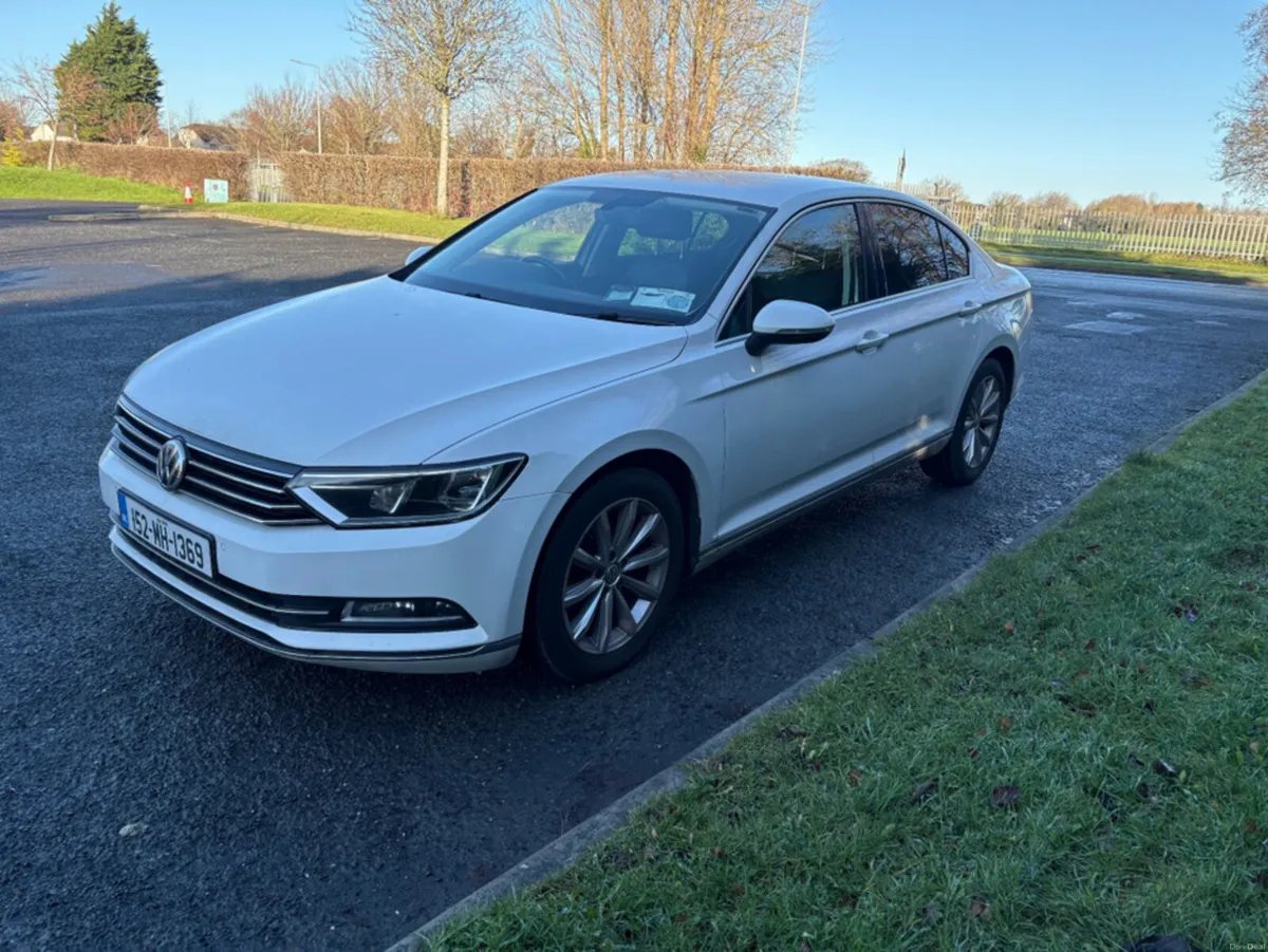 Volkswagen Passat HIGHLINE 2.0 TDI MANUAL 6SPEED F - Image 2