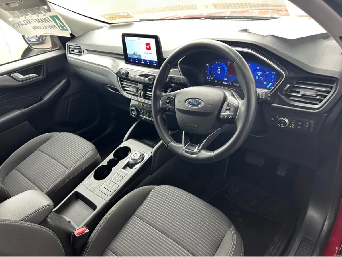 Ford Kuga TITANIUM 2.5 PHEV 225 S6.2 CT 4DR - Image 3