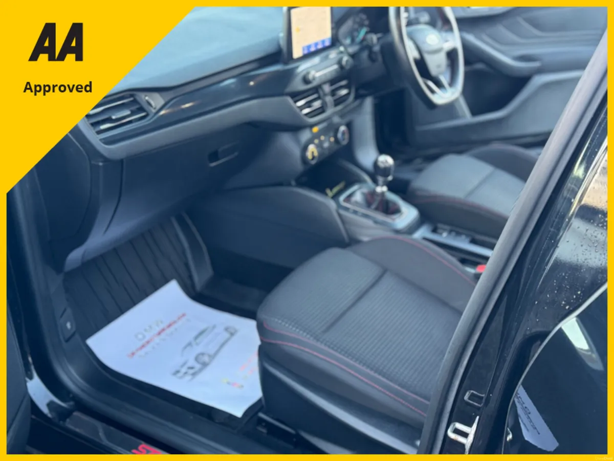 Ford Focus ST-LINE TDCI - Image 4