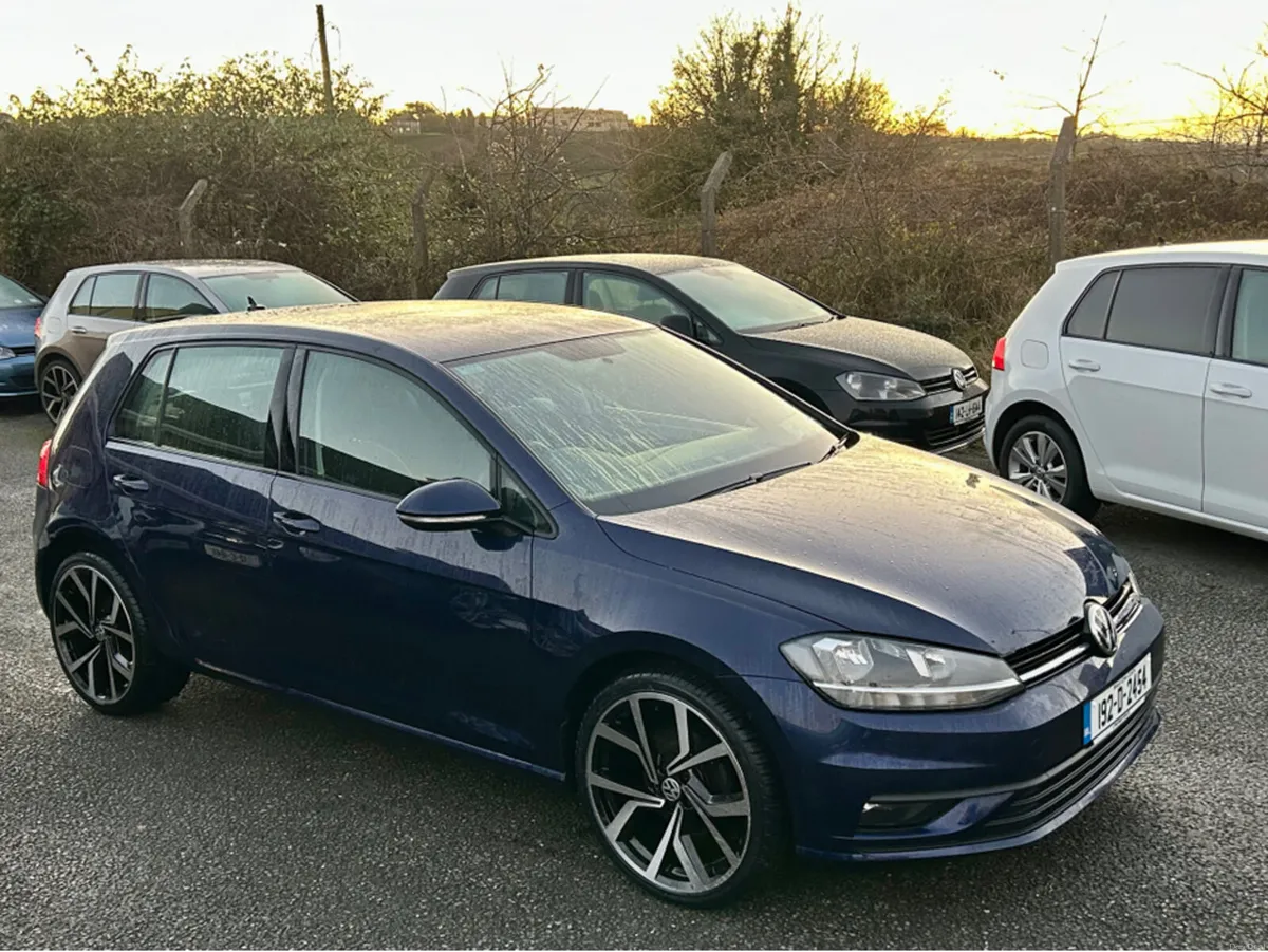 Volkswagen Golf 1.6 Tdi, 5 speed manual, Trendline - Image 2