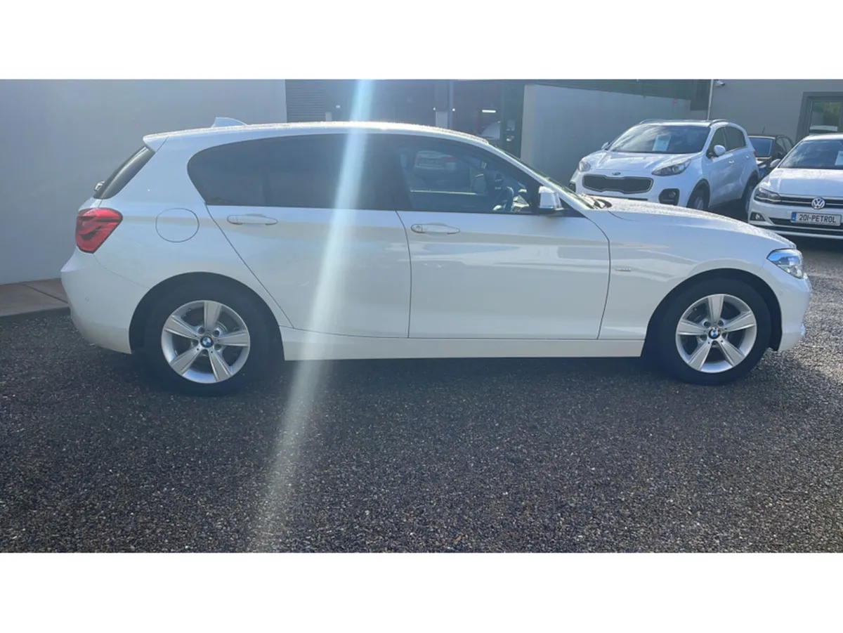 BMW 1-Series 118D sport - Image 3