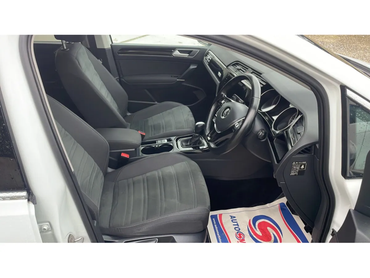 Volkswagen Touran 2.0 diesel  150bhp auto comfortl - Image 6