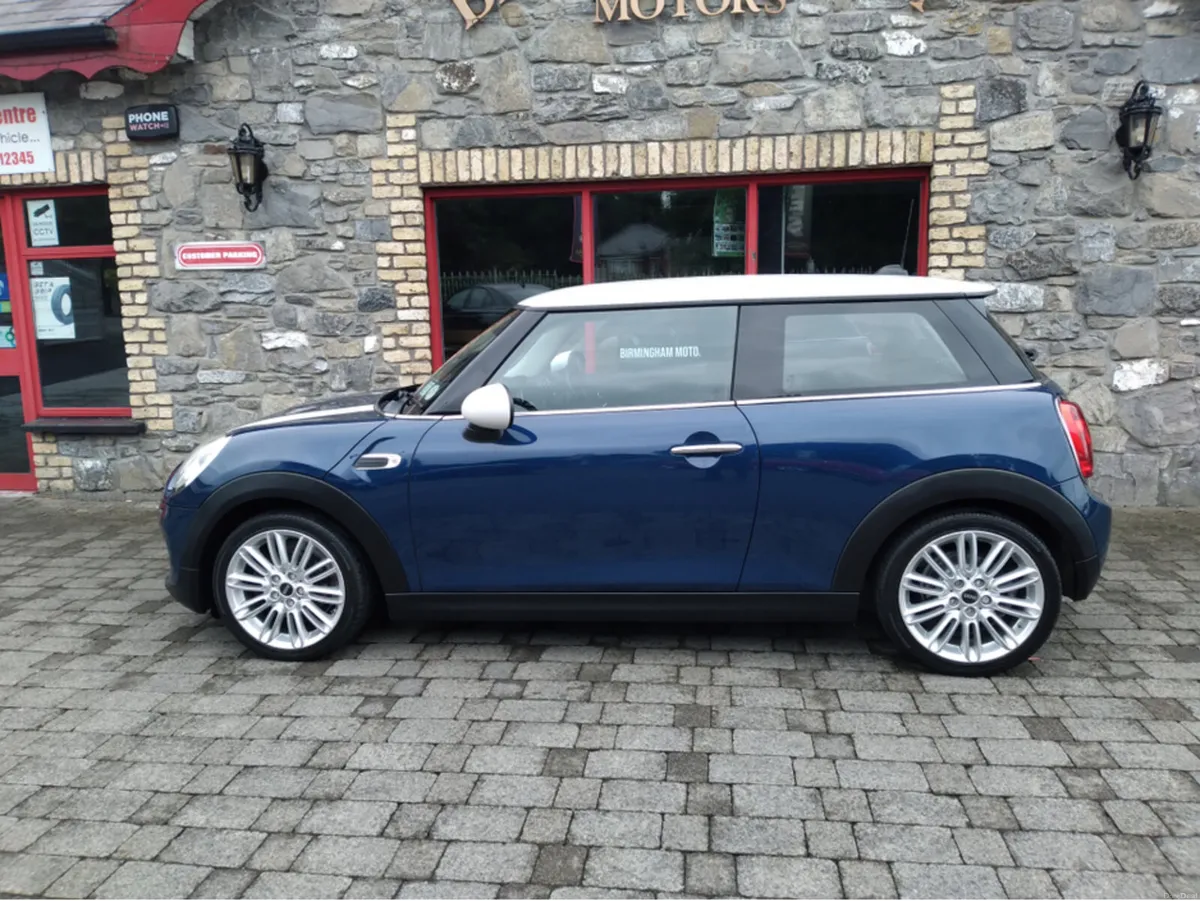 Mini Cooper 1.5 D   COOPER    DIESEL - Image 4