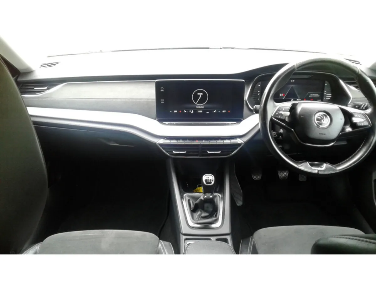 Skoda Octavia SE L FIRST EDITION - Image 2