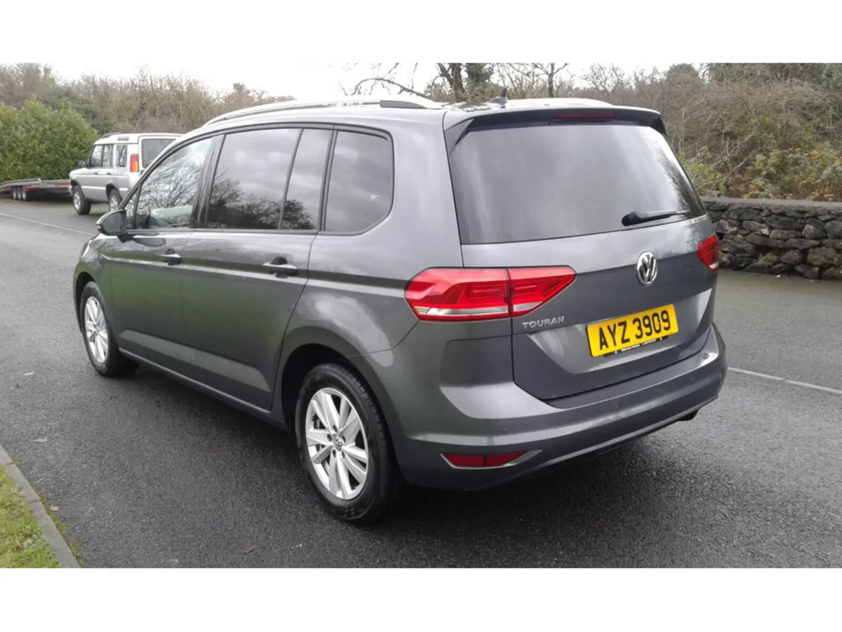 Volkswagen Touran SE TDI SE TDi Automatic - Image 2