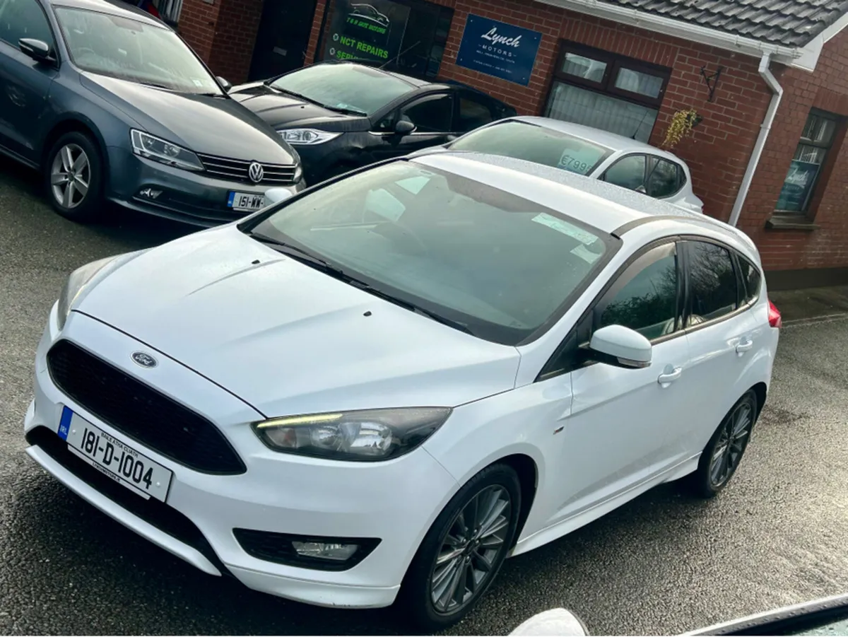 Ford Focus ST-LINE 1.5 TD 120PS 6SPEED 4DR - Image 4