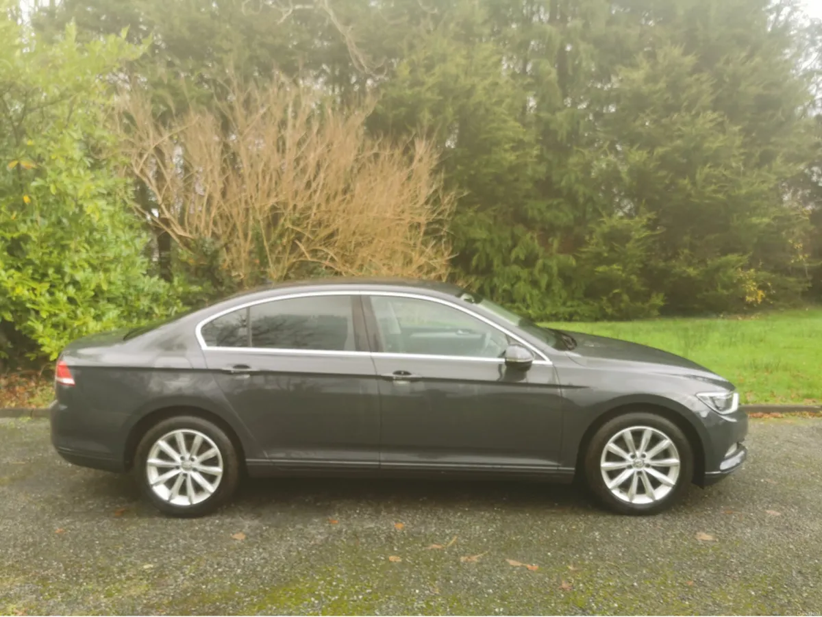 Volkswagen Passat 1.6 TDI SE BUSINESS DSG Auto - Image 2
