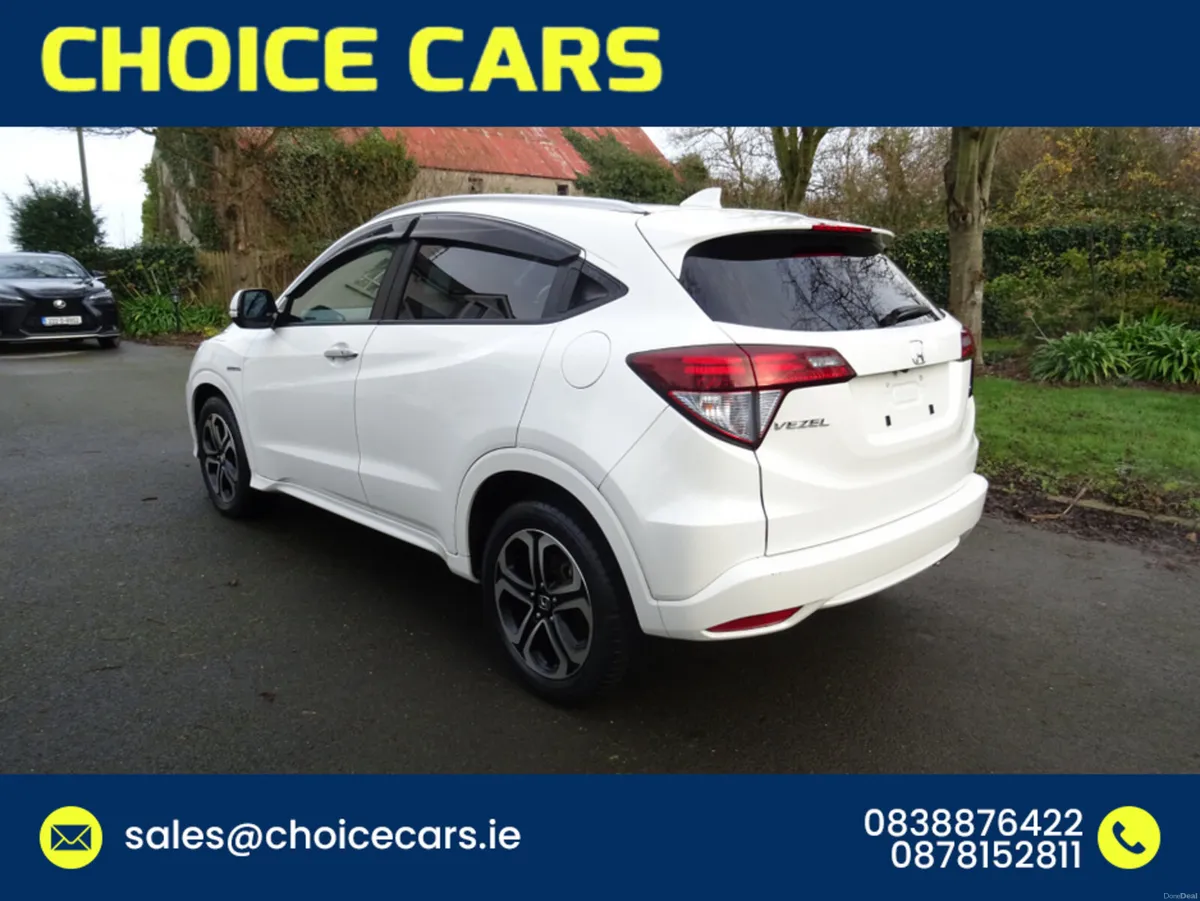 Honda Vezel 1.5 AUTO HYBRID Z SPEC - Image 3