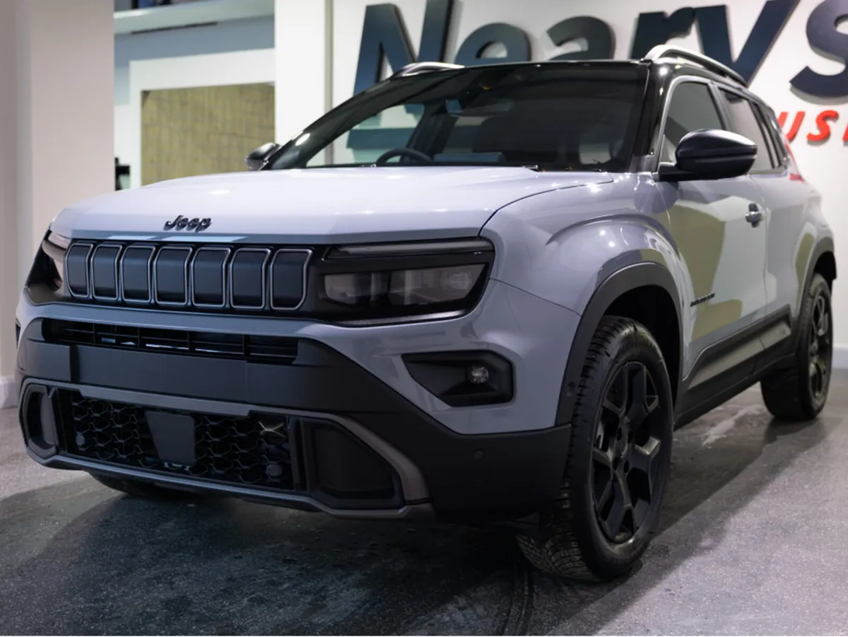 Jeep Avenger 4XE Overland - Image 4