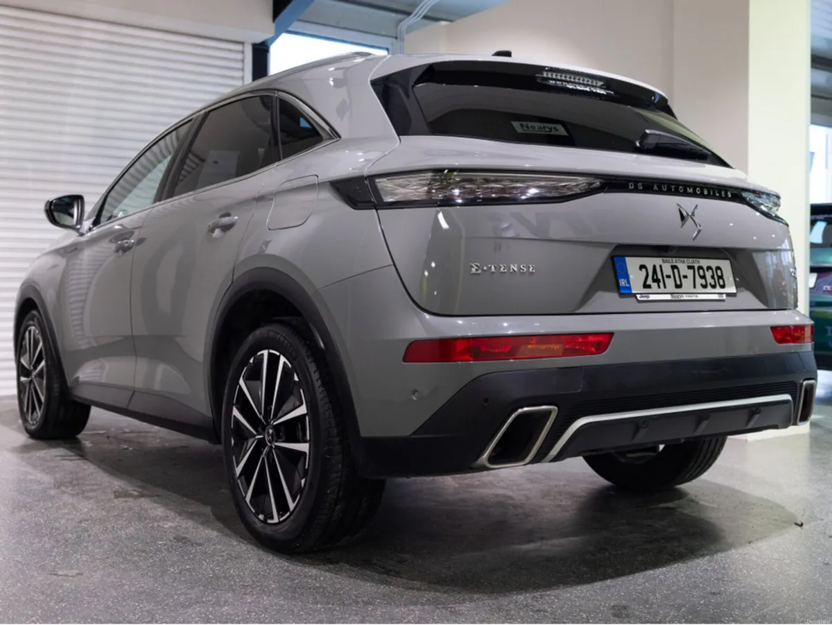 DS Automobiles DS 7 RIVOLI E-TENSE 225 AUTO 4DR - Image 6