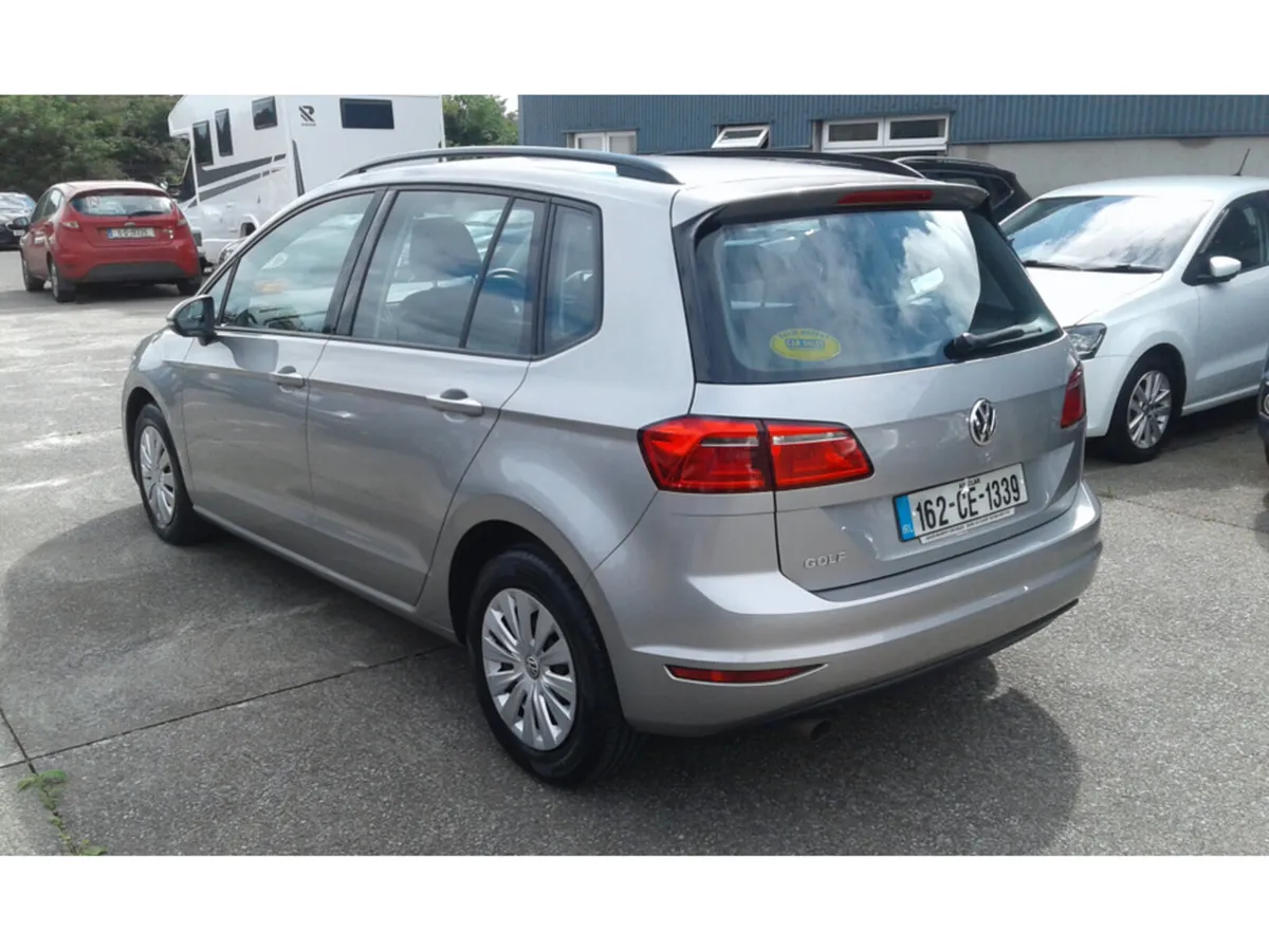 Volkswagen Golf SV 1.6 TDI S 109PS 5DR - Image 3