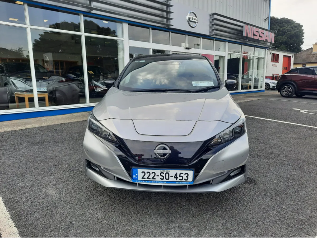 Nissan Leaf 62K EV SV PREMIUM 62KW  4DR AUTO - Image 3