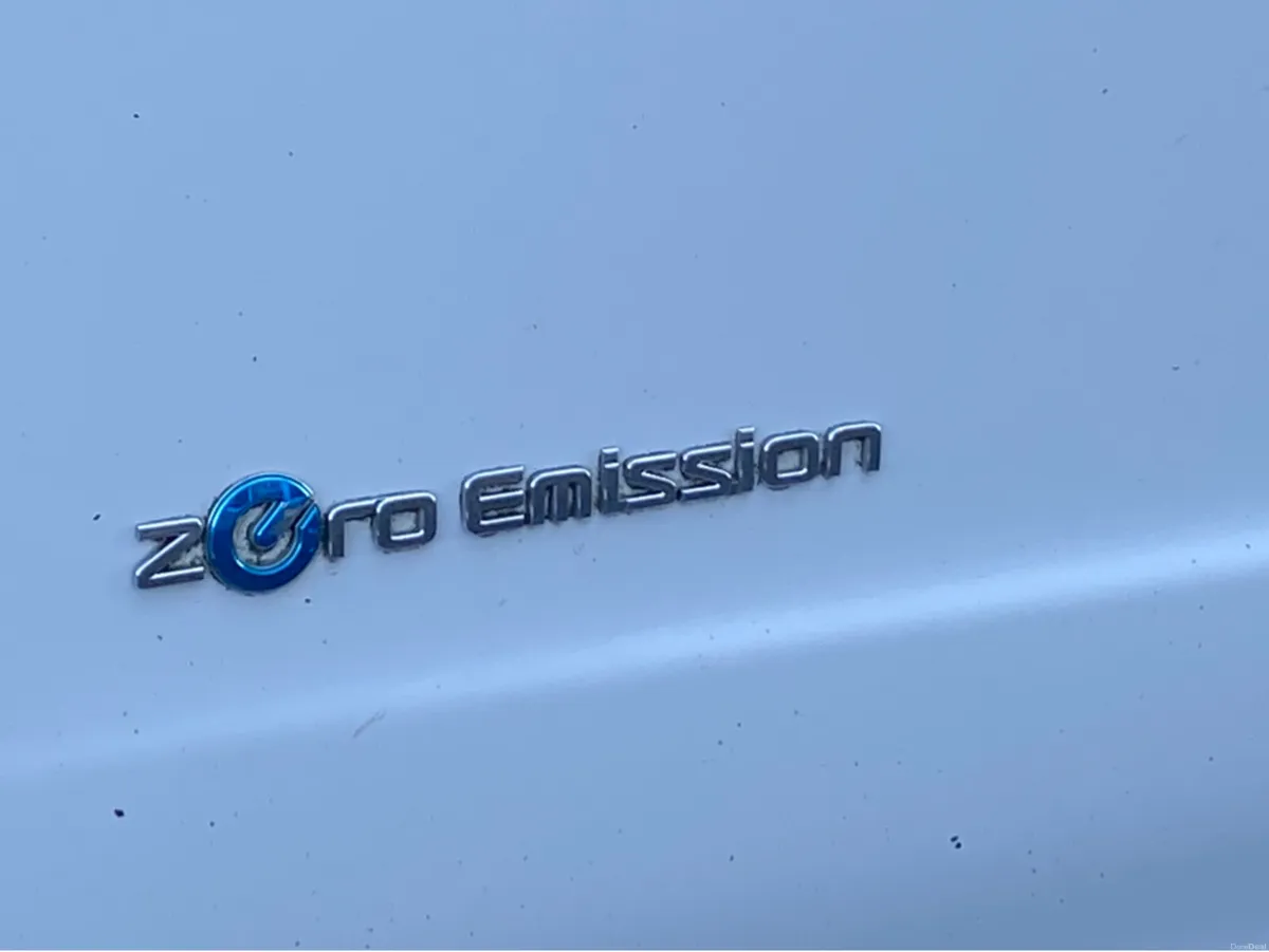 Nissan e-NV200 ** FULLY ELECTRIC VAN **  24kWH AUT - Image 2