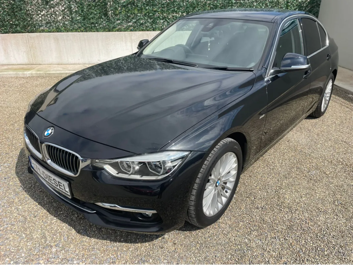 BMW 3-Series 320D Luxury - Image 2