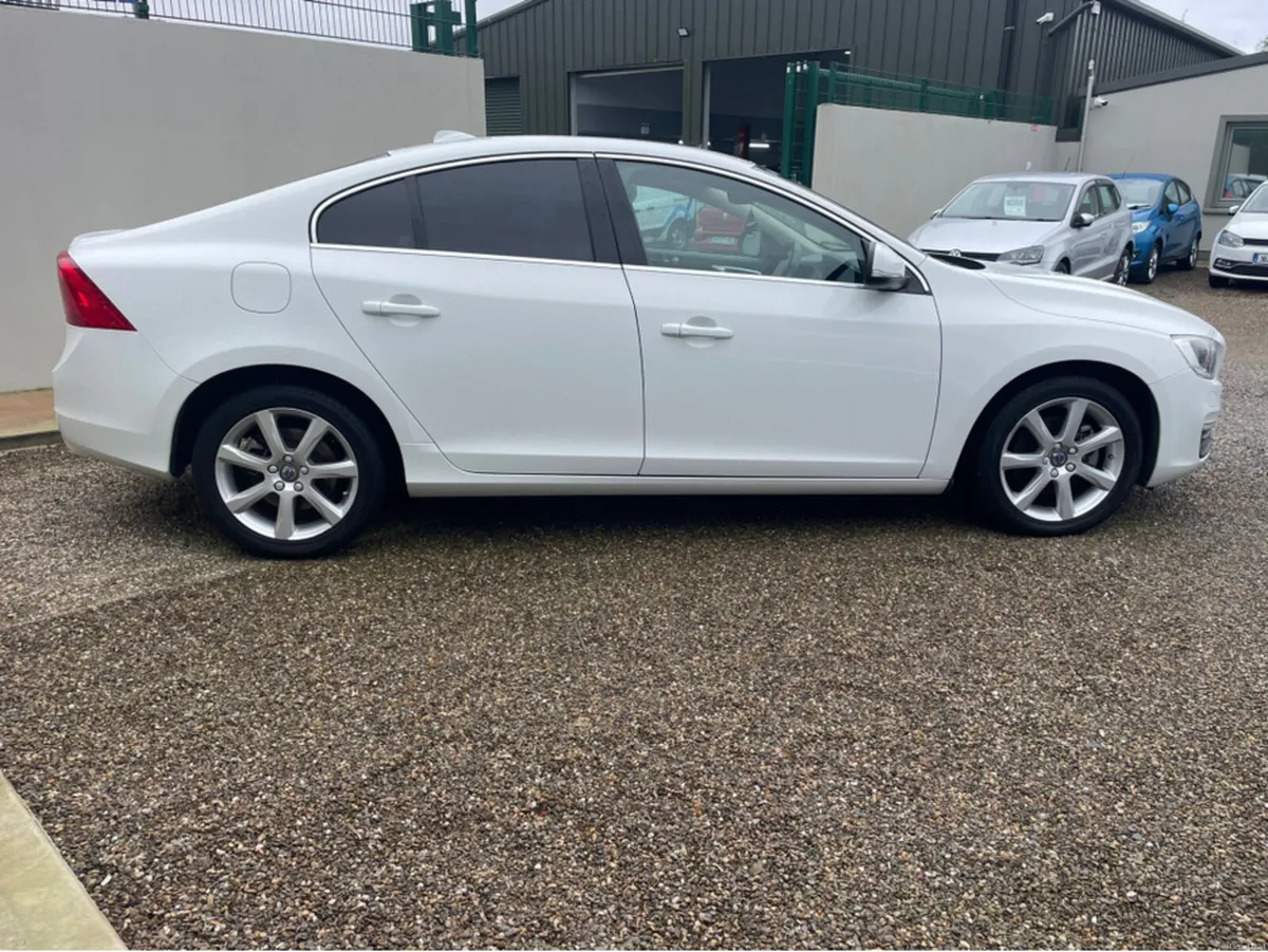 Volvo S60 2.0 Diesel D4 SE - Image 3