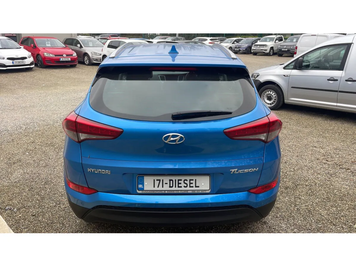 Hyundai Tucson SE NAV B-DRIVE 2WD CRDI BLUE DRIVE - Image 6
