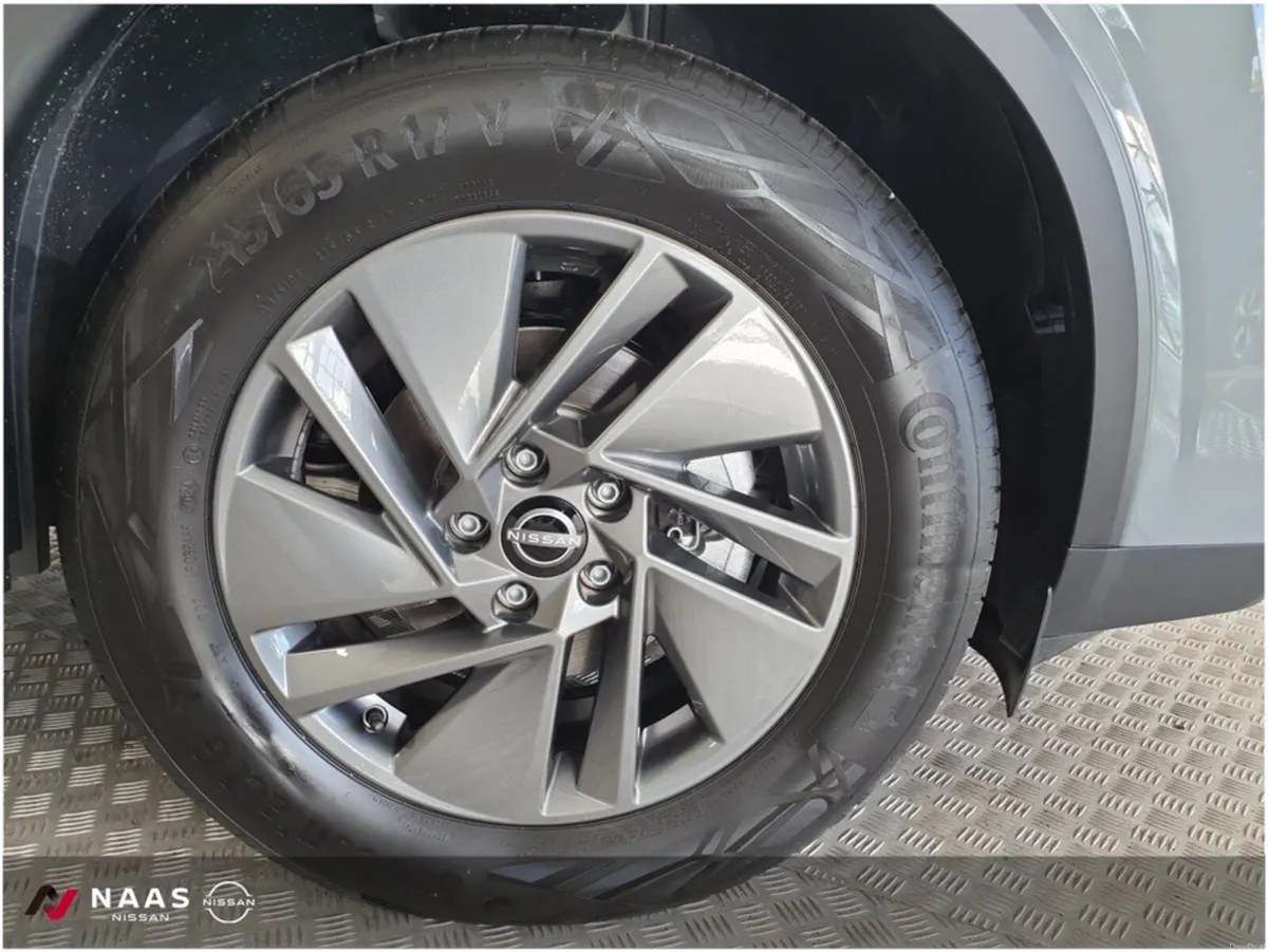 Nissan Qashqai 1.3 PET MILD HYBRID SV CVT - Image 6