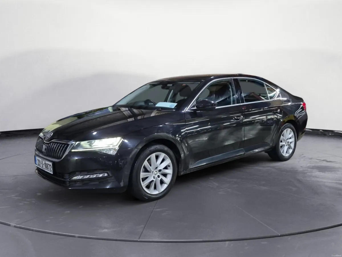 Skoda Superb AMBITION 2.0 TDI 122BHP DSG 5DR - Image 1