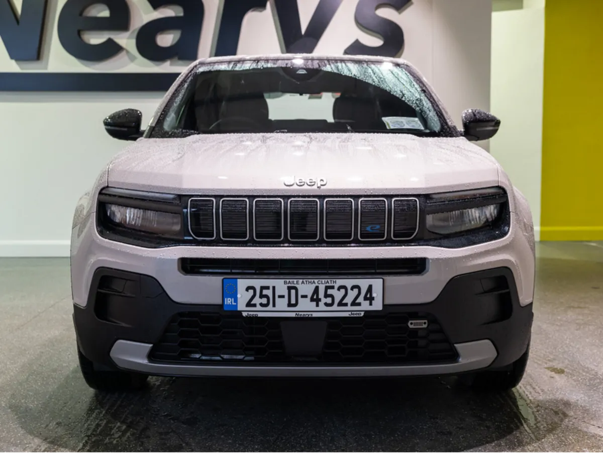 Jeep Avenger ALTITUDE 5DR AUTO - Image 2