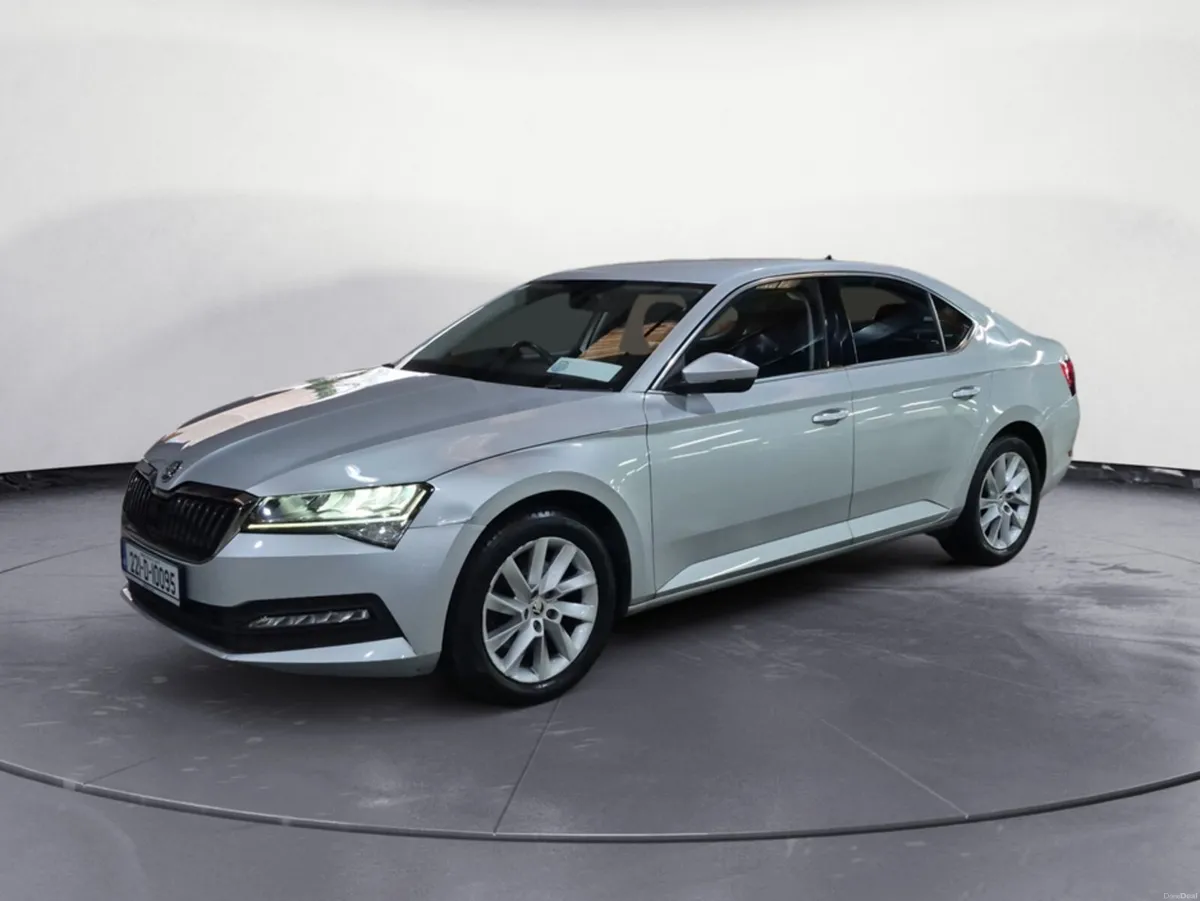 Skoda Superb AMBITION 2.0 TDI 150HP 5DR - Image 1