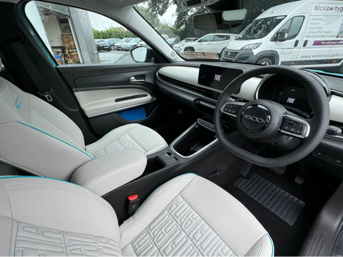 Fiat 600 La PRIMA | 1.2 MHEV | 100hp | eDCT 6 - Image 3