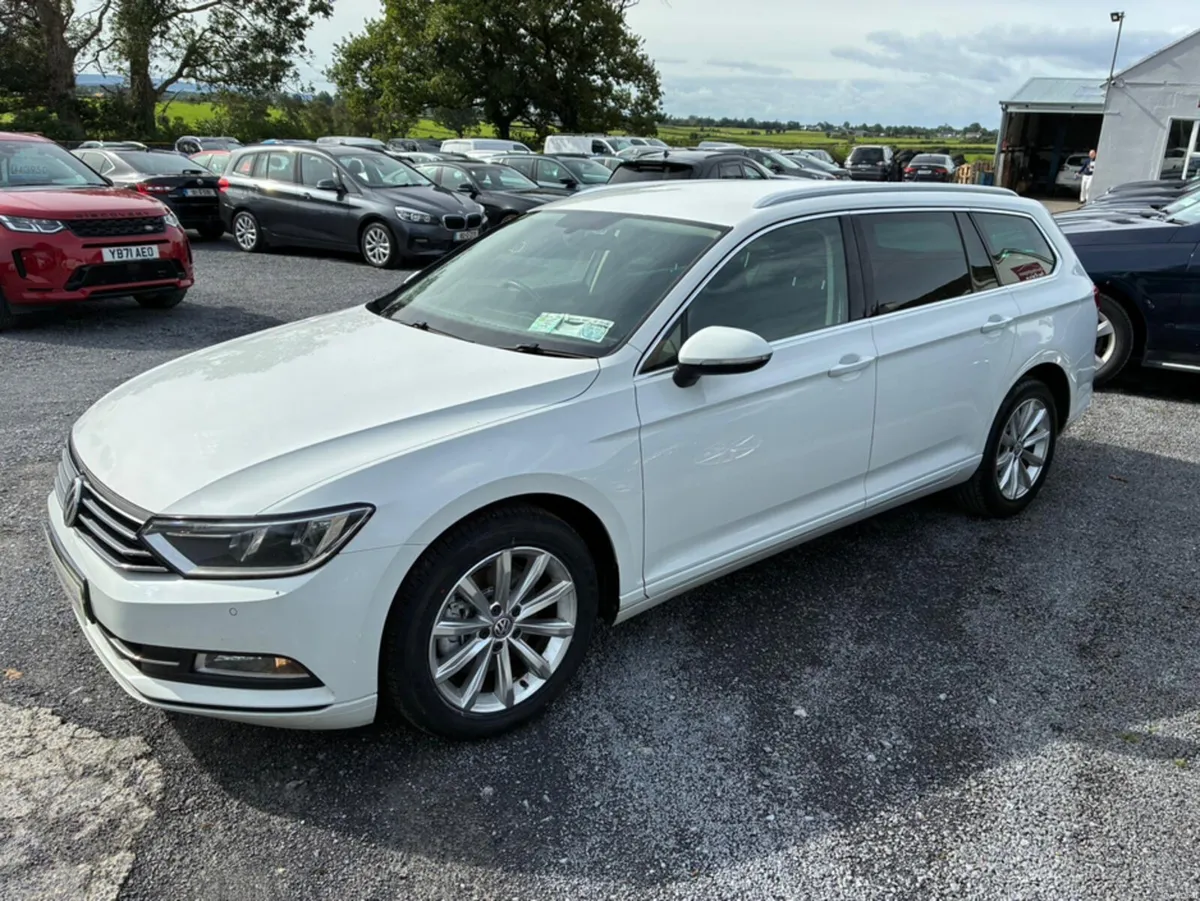 Volkswagen Passat 2.0 TDI SE BUSINESS BLUEMOTION - Image 3