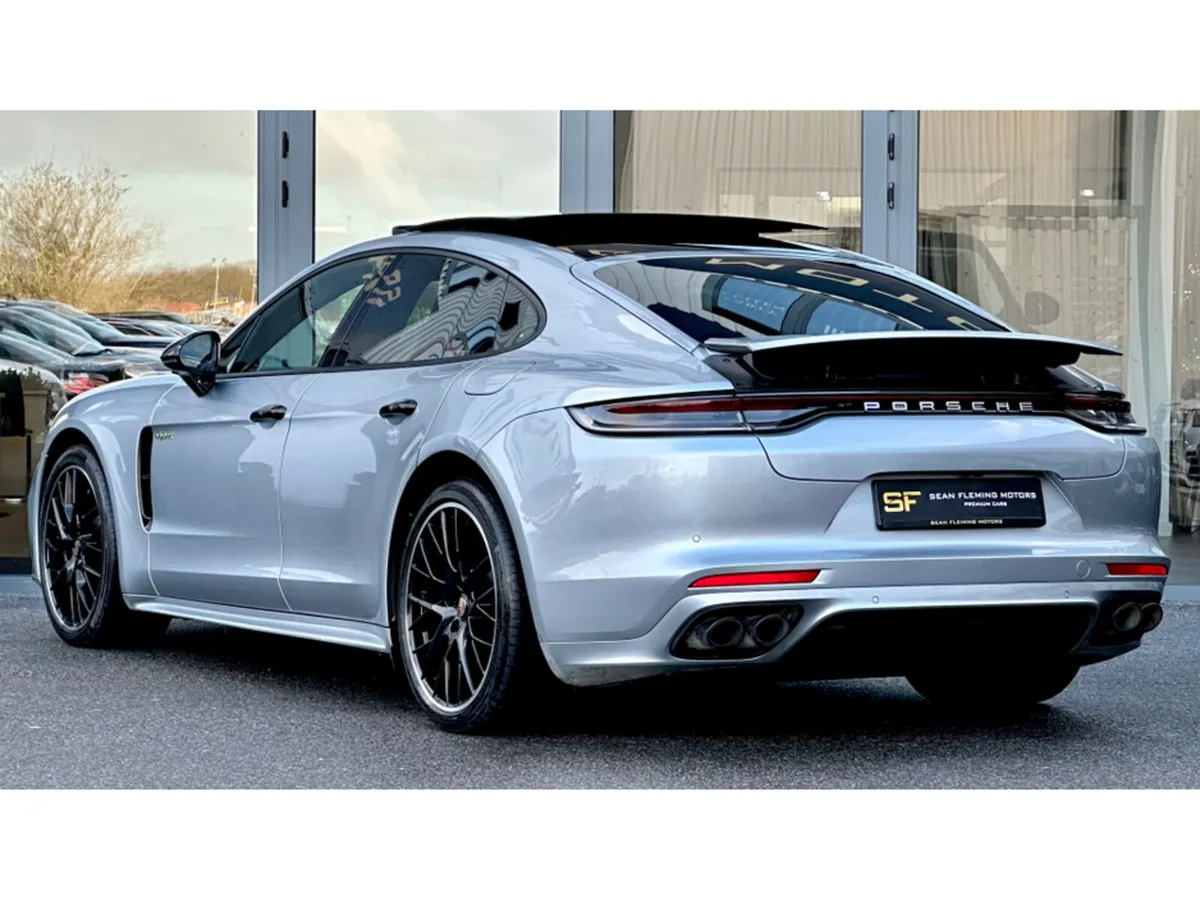 Porsche Panamera 2+2 E-HY E-HYBRID CARBON TRIM - Image 4