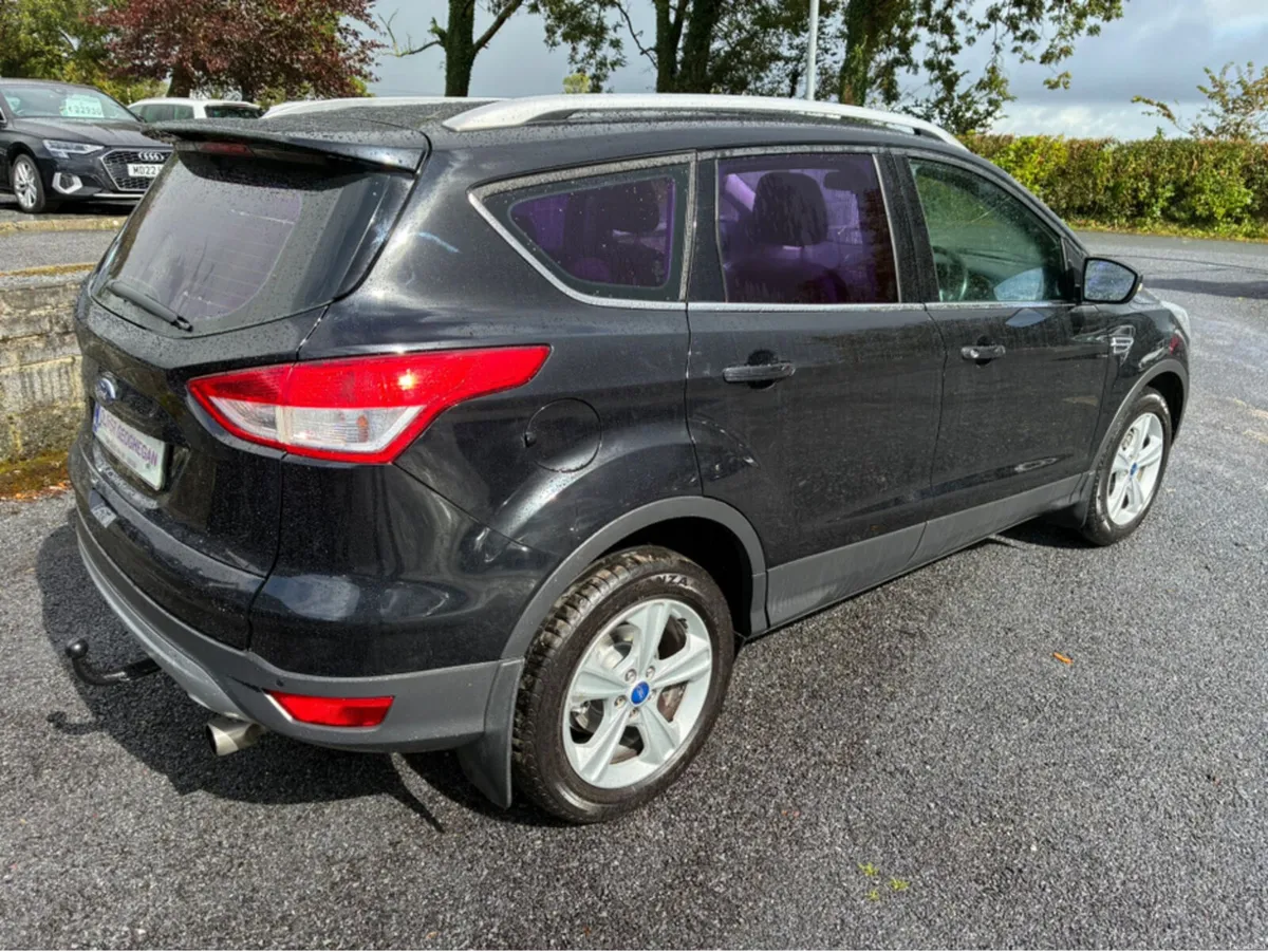 Ford Kuga ZETEC 2.0 TDCI 140 BHP - Image 2