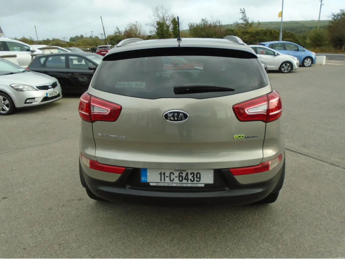 Kia Sportage 1.7 4X2 GSE 5DR 4DR - Image 3
