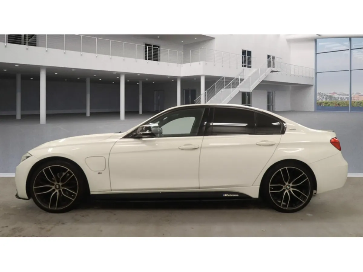BMW 3-Series F30 E M SPORT 4DR AUTO - Image 4
