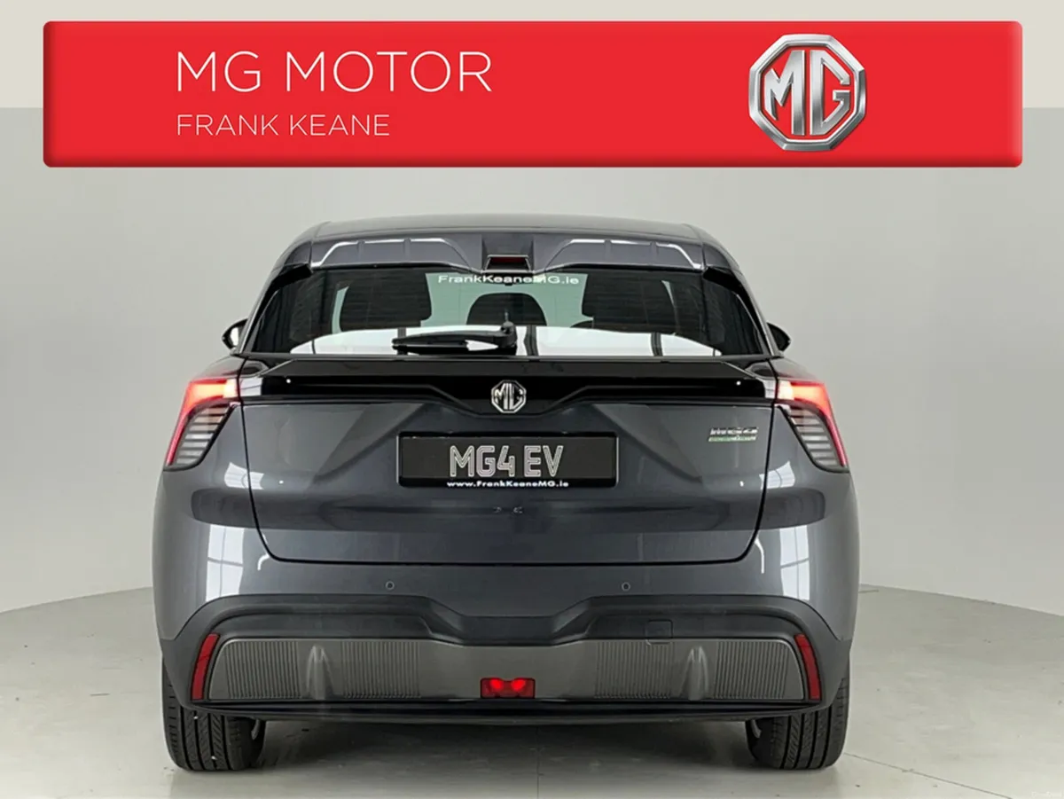MG 4 €4,000 OFF AND 0% FINANCE**URBAN GREY MG 4 EX - Image 4
