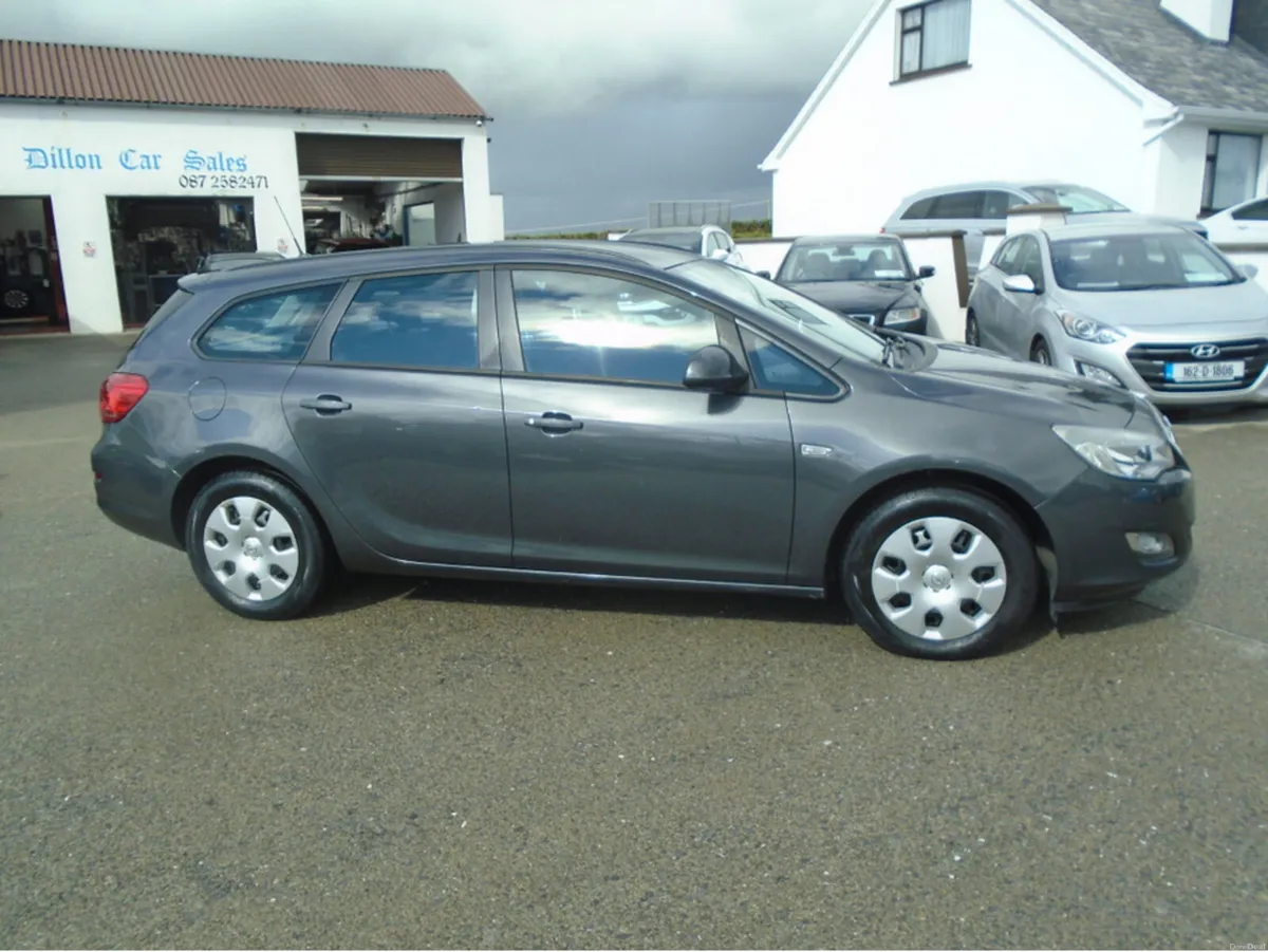 Opel Astra S 1.7 CDTI 110PS ECOFLEX 5DR - Image 4