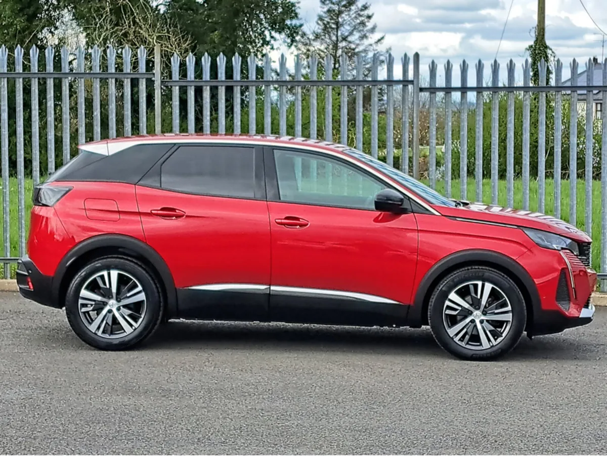 Peugeot 3008 ALLURE 1.5TD 130BHP 8 SPEED AUTOMATIC - Image 2
